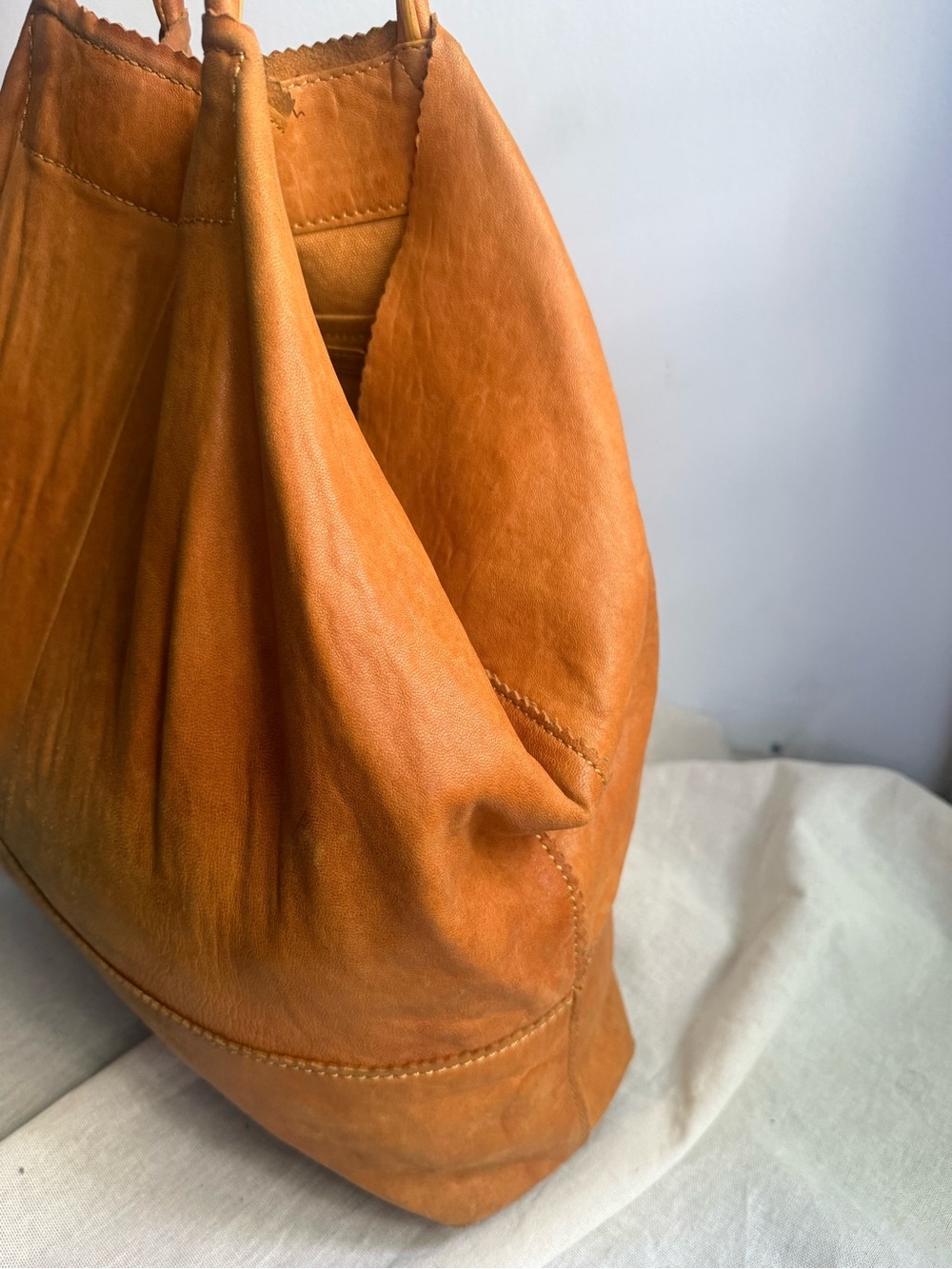 Vintage Cognac Leather Slouchy Hobo Tote XL Soft Distressed Carryall Laptop Bag - Picture 8 of 13